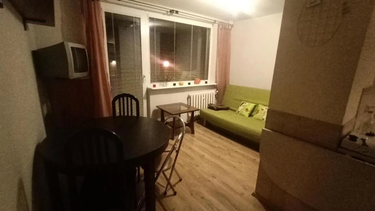 Na Trawki 15 Minut Od Lotniska Przy Pkm Niedzwiednik Apartment Gdansk Poland