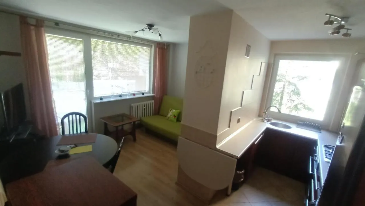 Na Trawki 15 Minut Od Lotniska Przy Pkm Niedzwiednik Apartment Gdansk Poland